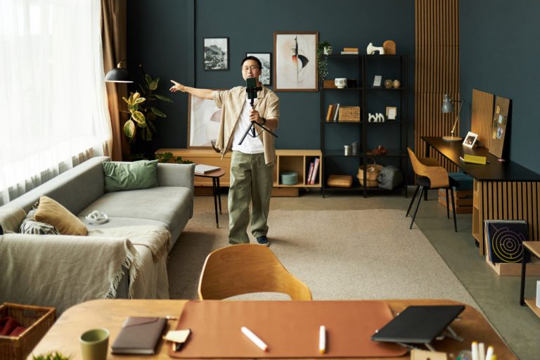 Colors, Lighting & Atmosphere